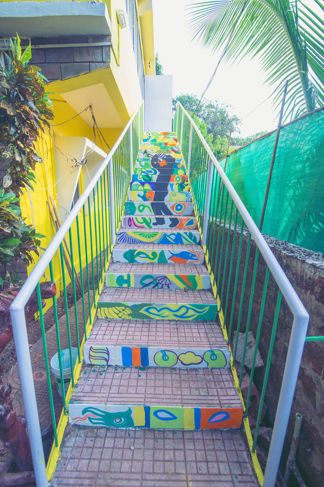 Anjuna By Roadhouse Hostels Goa Buitenkant foto